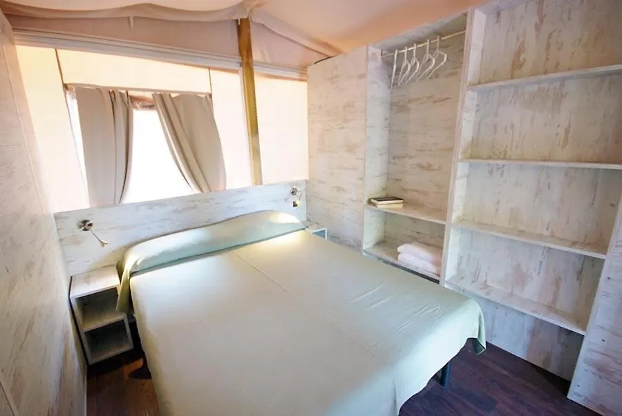 פורטופראיו Camping Village Scaglieri פארק נופש