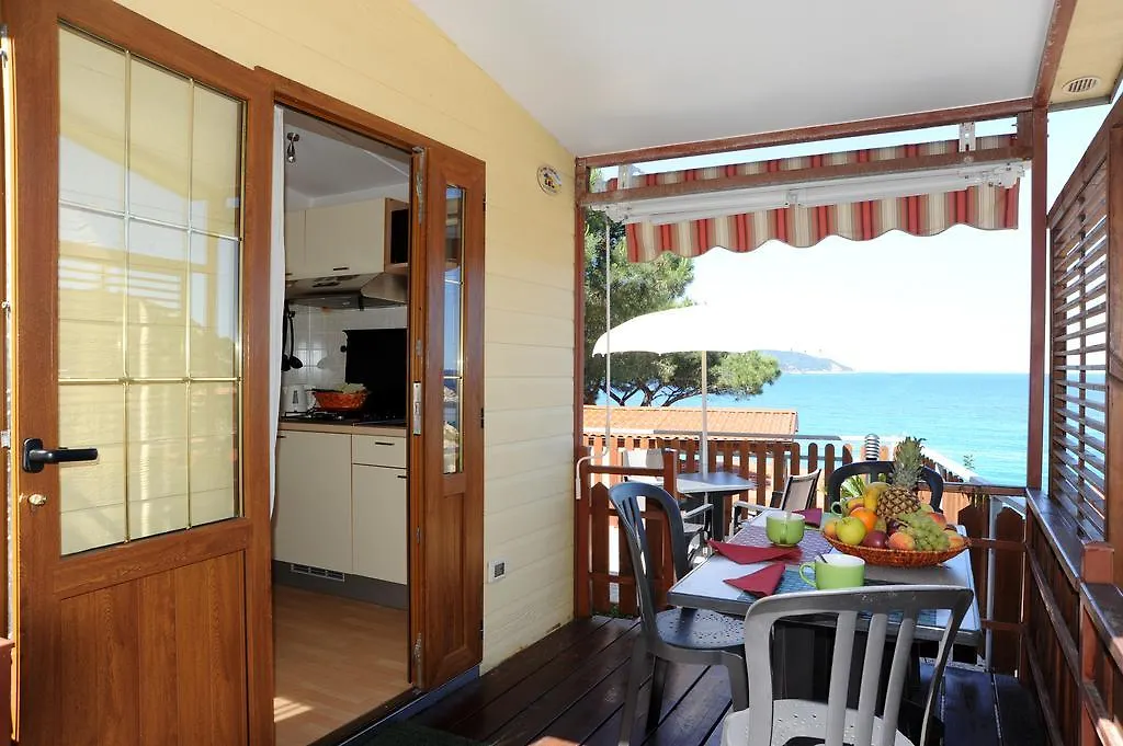 פורטופראיו Camping Village Scaglieri פארק נופש