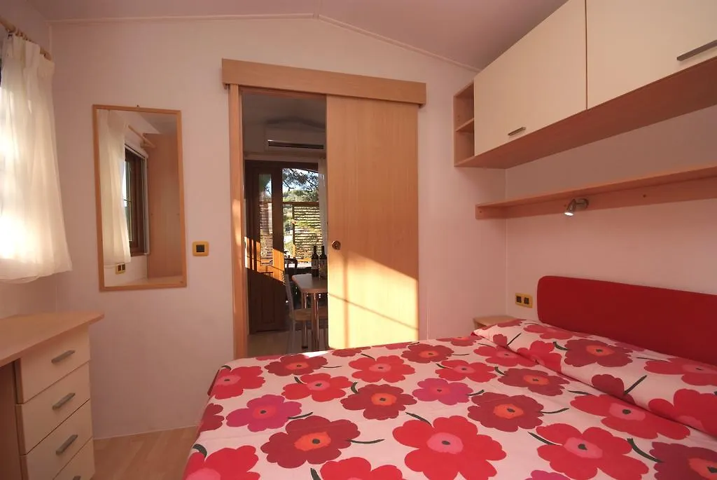 פורטופראיו Camping Village Scaglieri 0*,