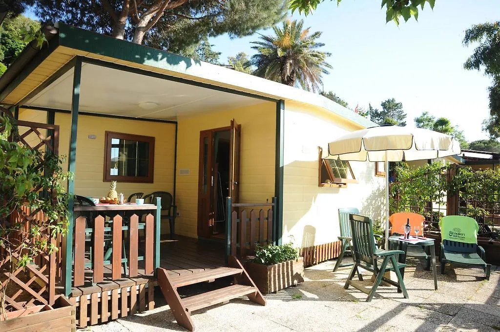 Camping Village Scaglieri Portoferraio Tatil parkı