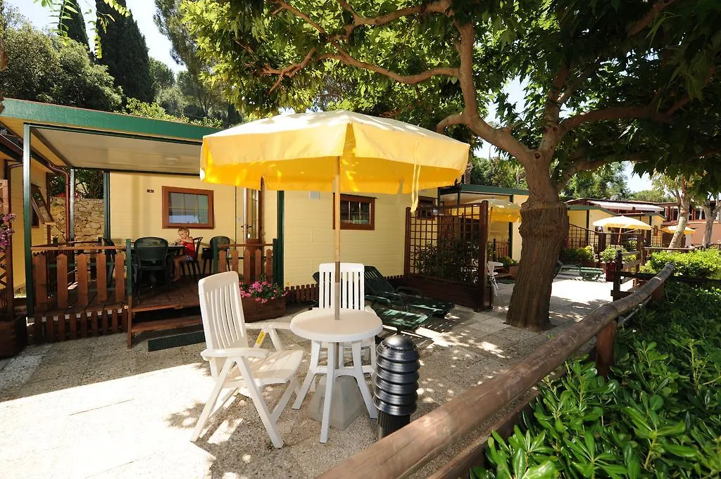 Camping Village Scaglieri Portoferraio 0*,
